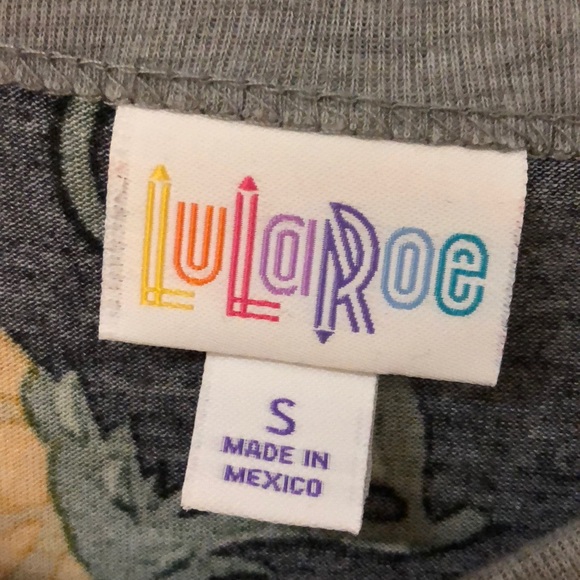 LuLaRoe Floral Randy Tee - Picture 2 of 4